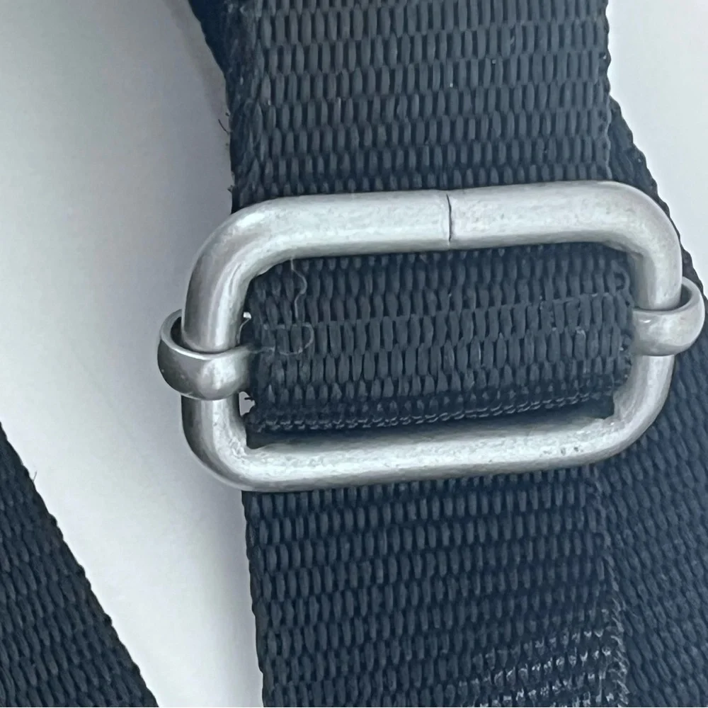 Baggallini 100% Nylon Black Adjustable Strap Cross Body Bag; Casual, Travel - Picture 9 of 11